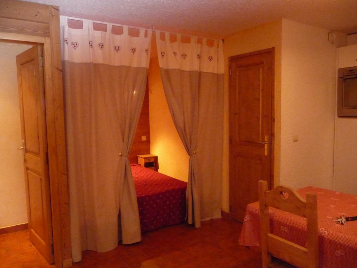 Residence Sylvana Les Deux Alpes Exterior photo